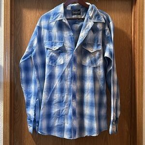 Men’s size large blue and white pearl snap.